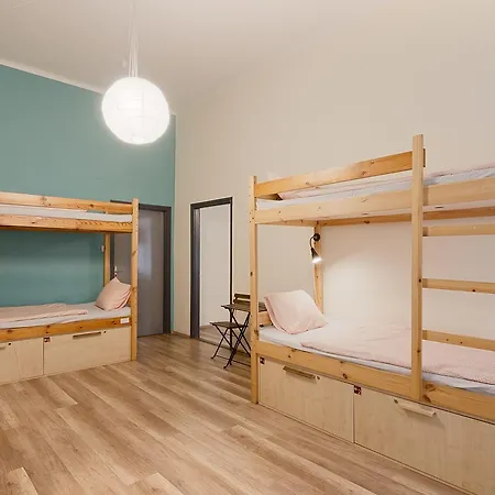 Goodmo House Auberge de jeunesse *