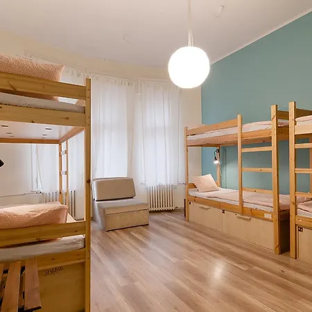 Auberge de jeunesse Goodmo House *