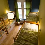 Goodmo House
