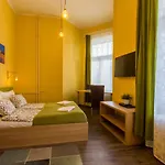 Hostel Goodmo House
